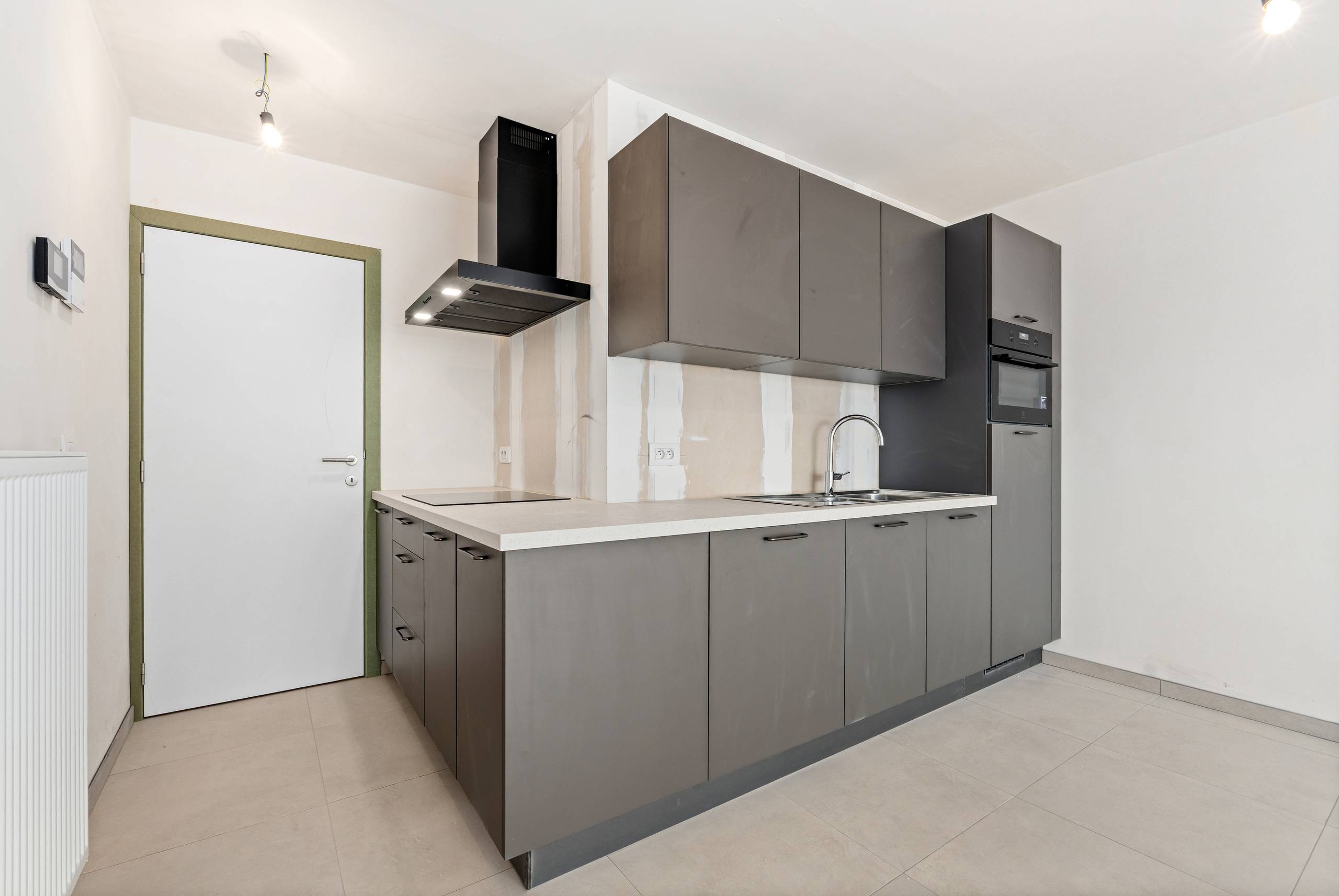 Nieuwbouw, 1 slaapkamer appartement te huur in de Panne - foto 5