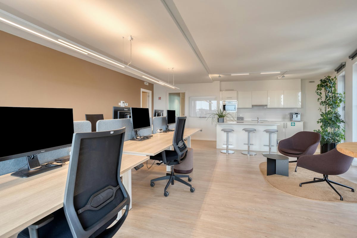 Ruim en lichtrijk kantoor te koop op toplocatie in Leuven - foto 3