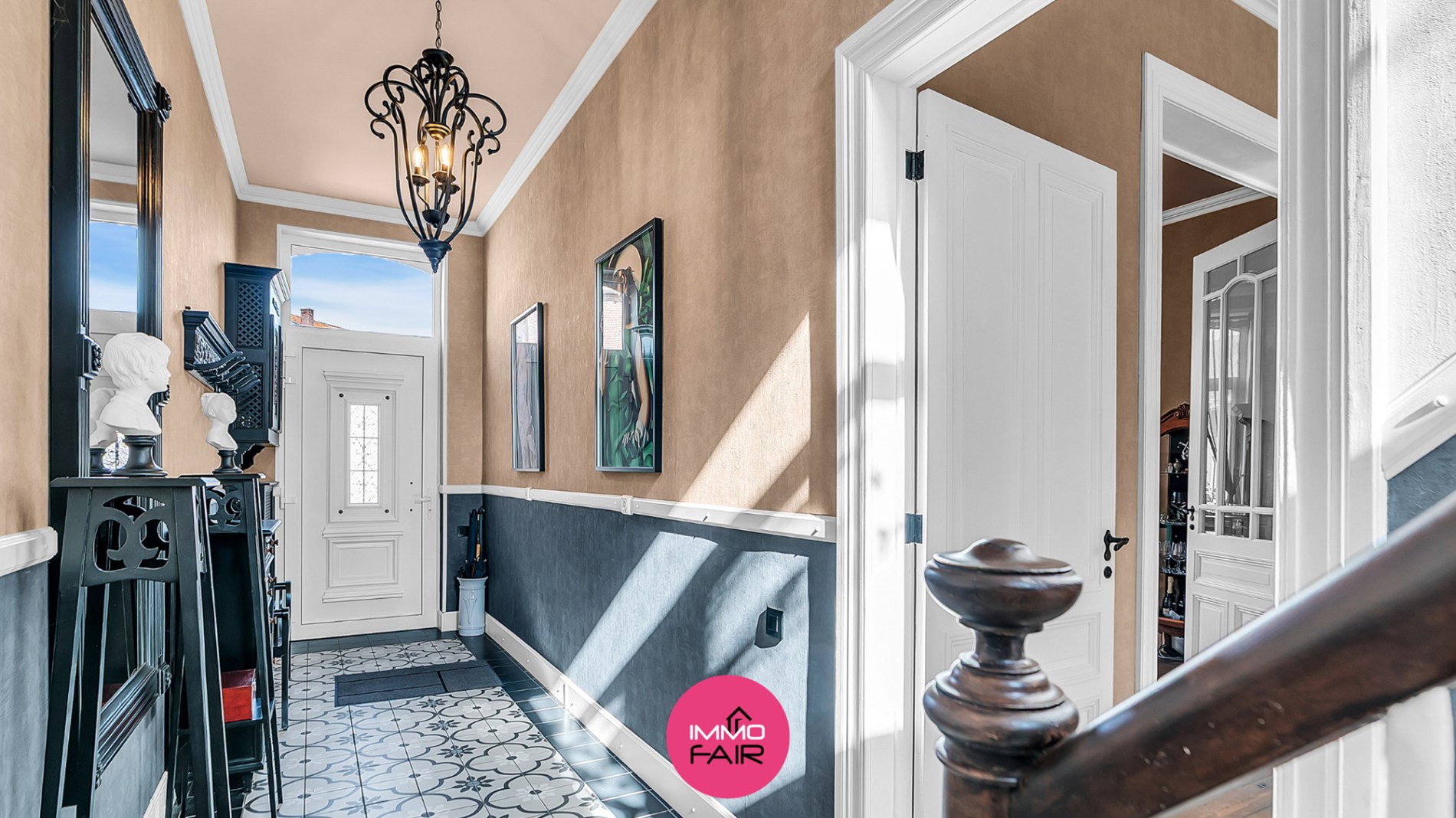 Karaktervolle herenwoning met vier slaapkamers en glazen tuinkamer - foto 4
