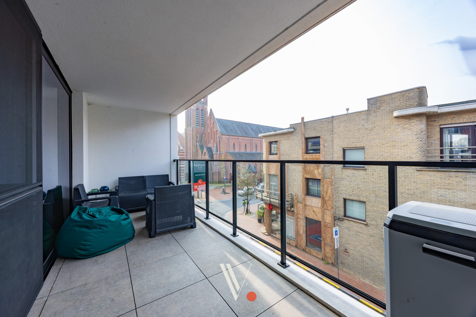 Nieuwbouwappartement met 2 slaapkamers, terras en staanplaats - foto 2