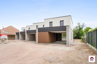 House for sale in Meulebeke
