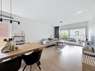 Vous recherchez un bel appartement à Deerlijk qui donne sur la verdure ? Alors ce topper est exactement ce qu'il vous faut. Cet appartement dispose...