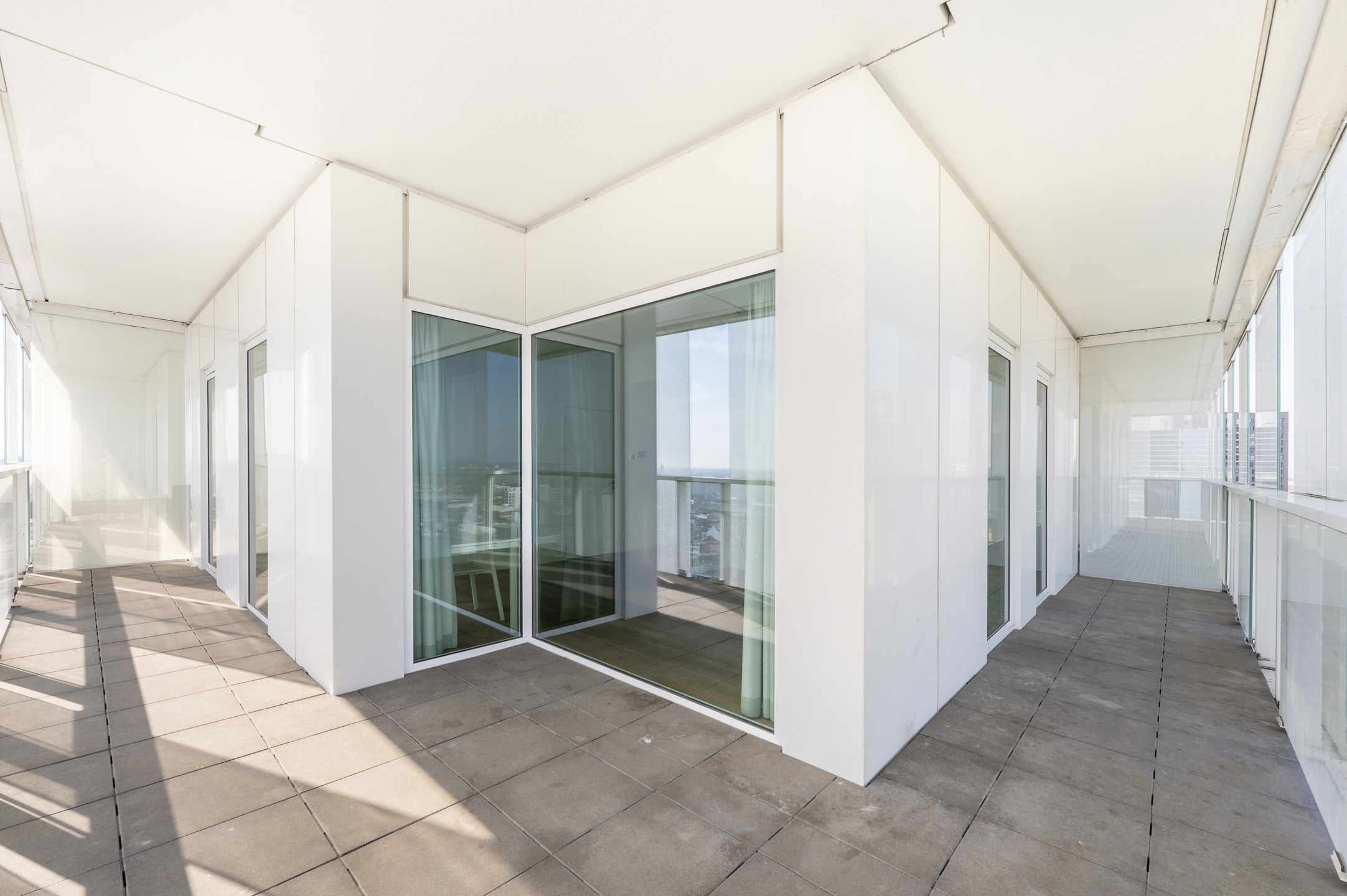 Hoekappartement met panoramisch terras 15 m² - foto 5
