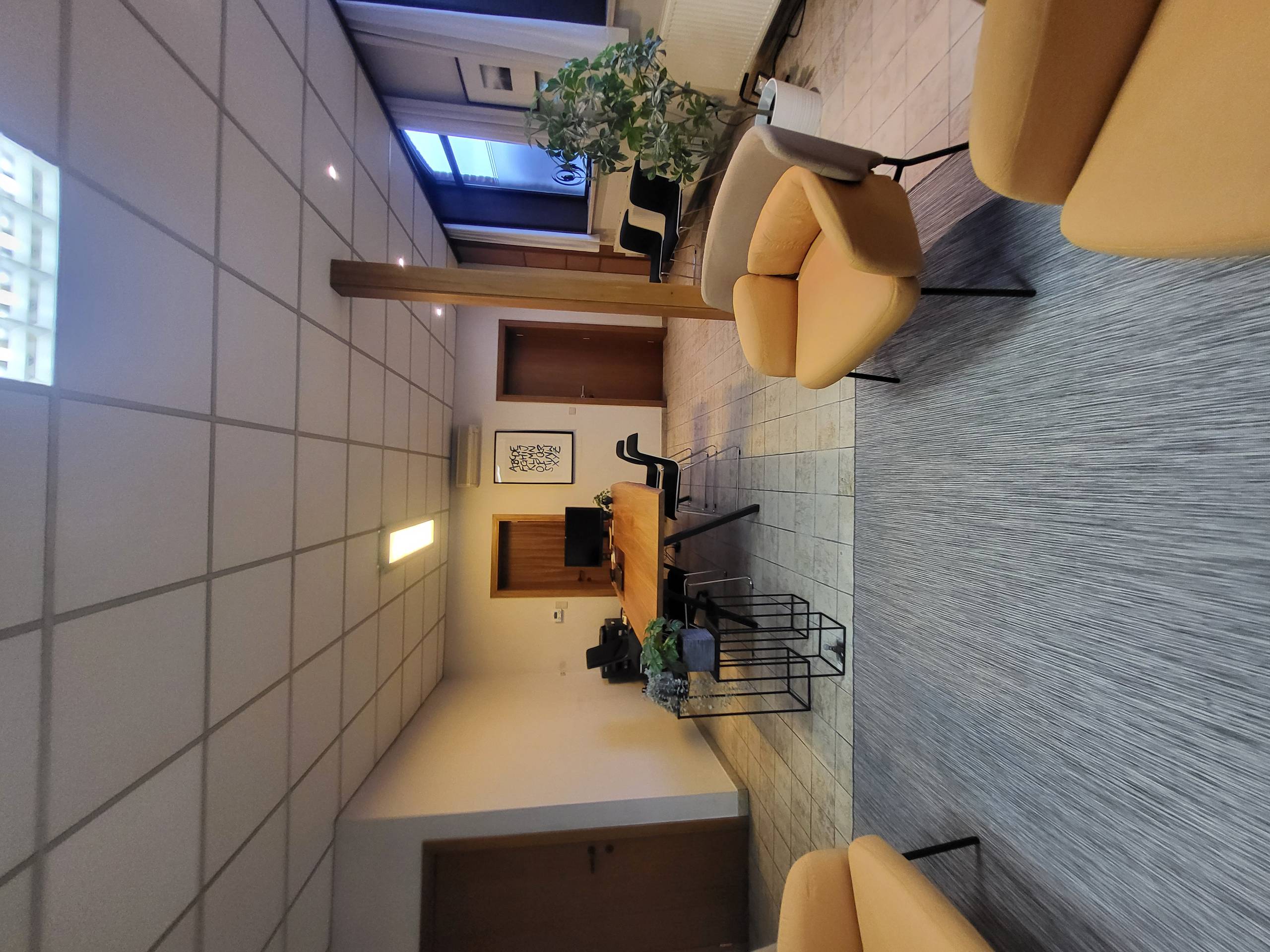 Commerciële (praktijk)ruimte / kantoor op hoeklocatie - foto 3