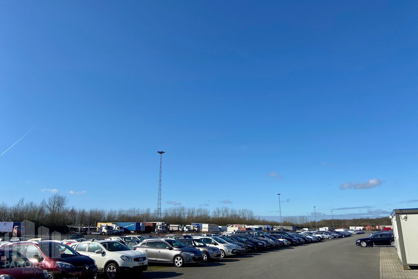 2.500 m² parkeerruimte langs de A12 - foto 4