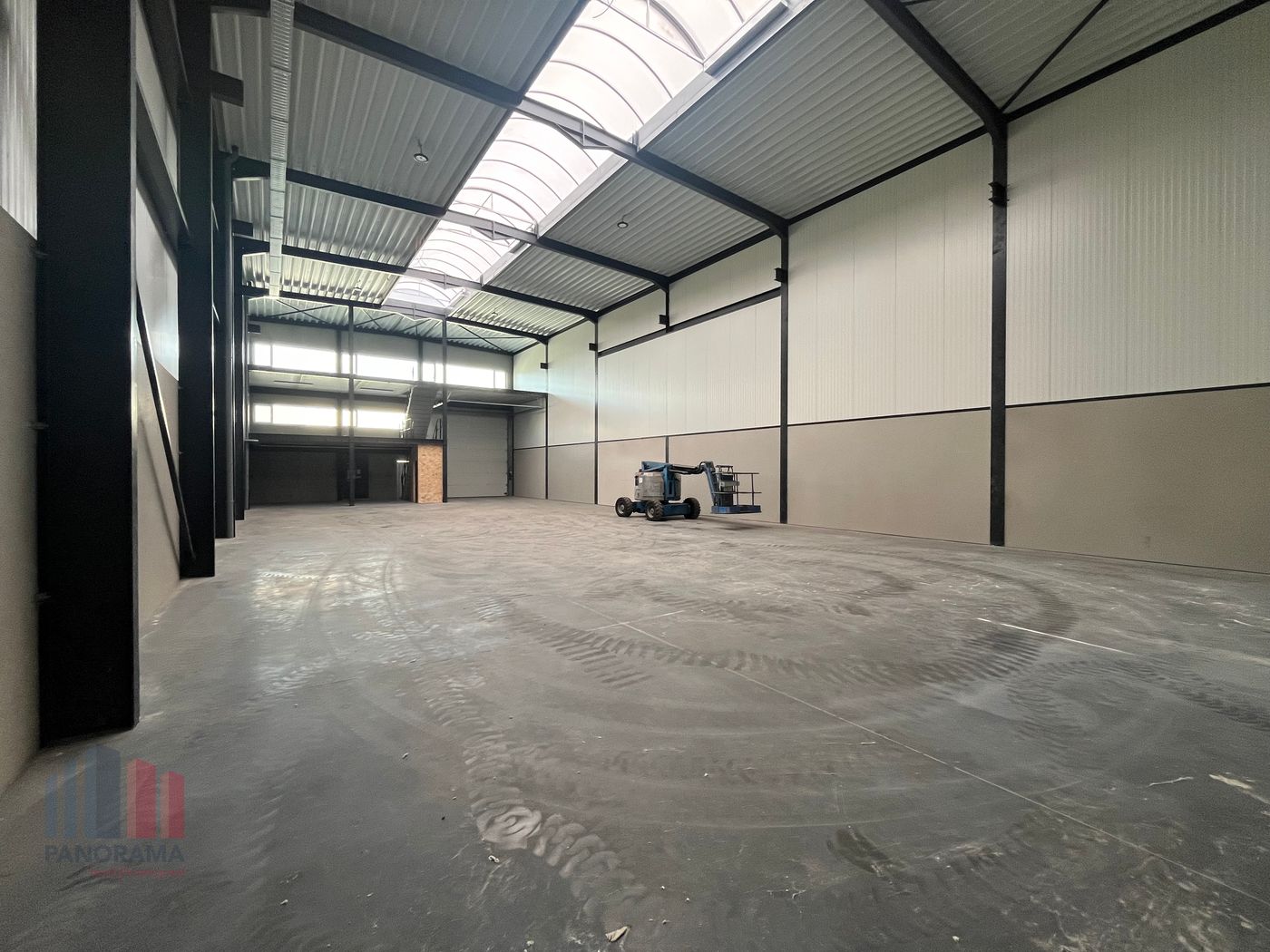 Unité PME nouvellement construite de 490 m² près du R4 - photo 2