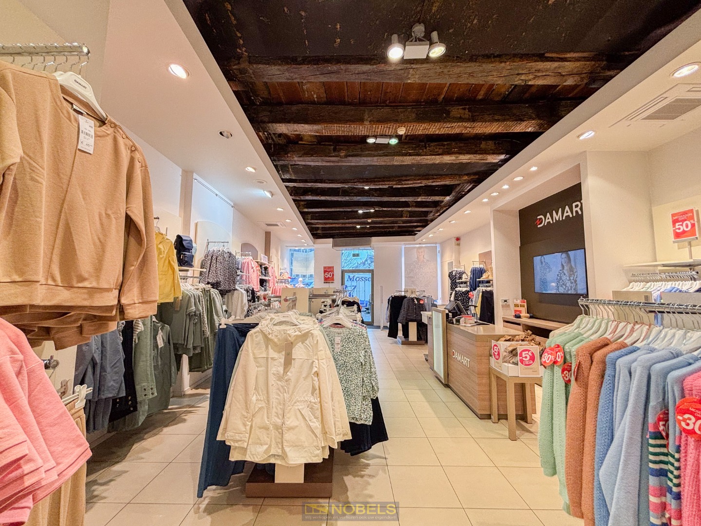 TE HUUR, ZEER RUIM en veelzijdig handels- en commercieel pand in het centrum van Oudenaarde - foto 2