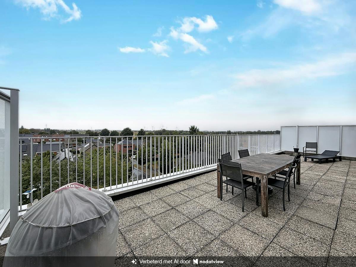 Dakappartement met zonnig dakterras en garage te huur in Ieper - foto 4