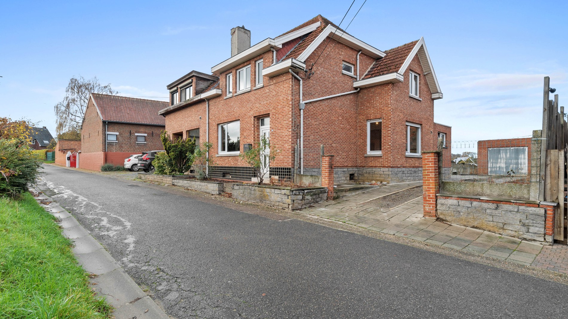 LINDEN 3-gevel woning 3 slks + mooie tuin - foto 3