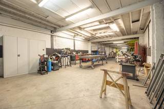  Looking for a neat storage space or workshop with its own plumbing and outdoor space, in a quiet neighborhood but still easily accessible via A12...