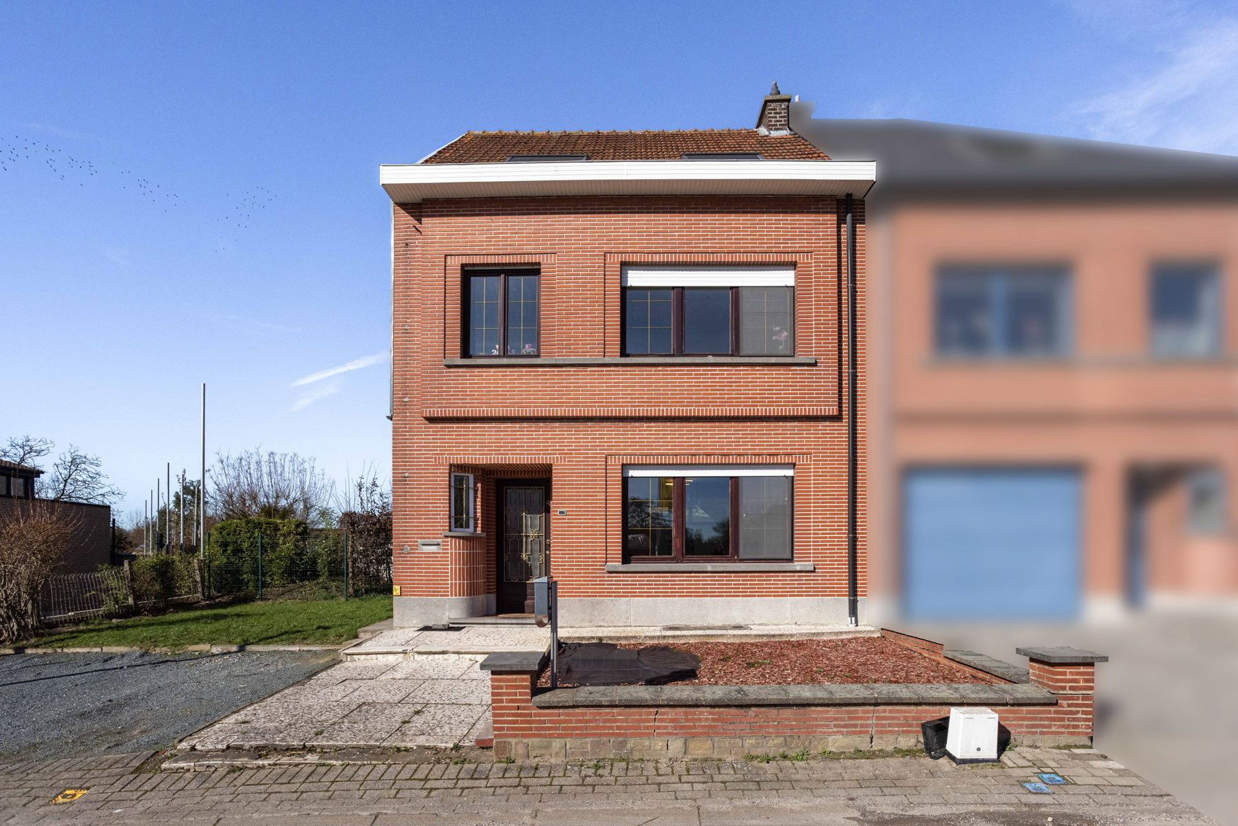 Ruime woning met loods op rustige en landelijke locatie - foto 3