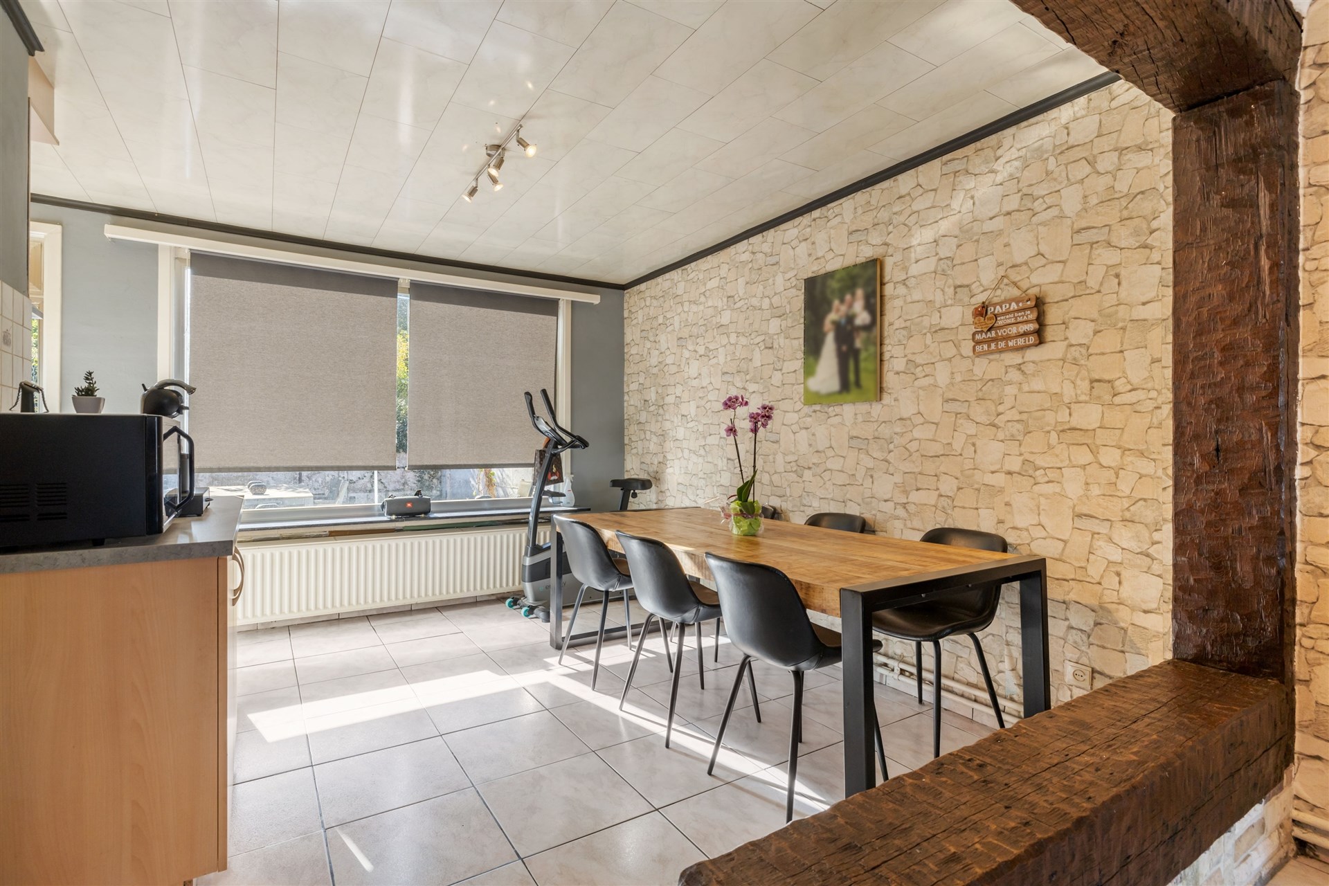 Instapklare gezinswoning met 3 slaapkamers en garage - foto 5