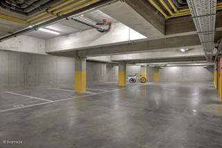 Ce parking souterrain est situé dans une résidence récente appelée "Neo Frascati" près de la Coupure à Gand. <br />Excellente situation : cœur de Gand, bonne accessibilité.<br /><br />Idéal pour les résidents ou comme investissement. <br />Avec parking et ascenseur. <br /><br />Prix : 39.000 euros hors frais. <br /><br />Pour plus d'informations et/ou une visite, appelez Anthony au 0488/14 62 77.