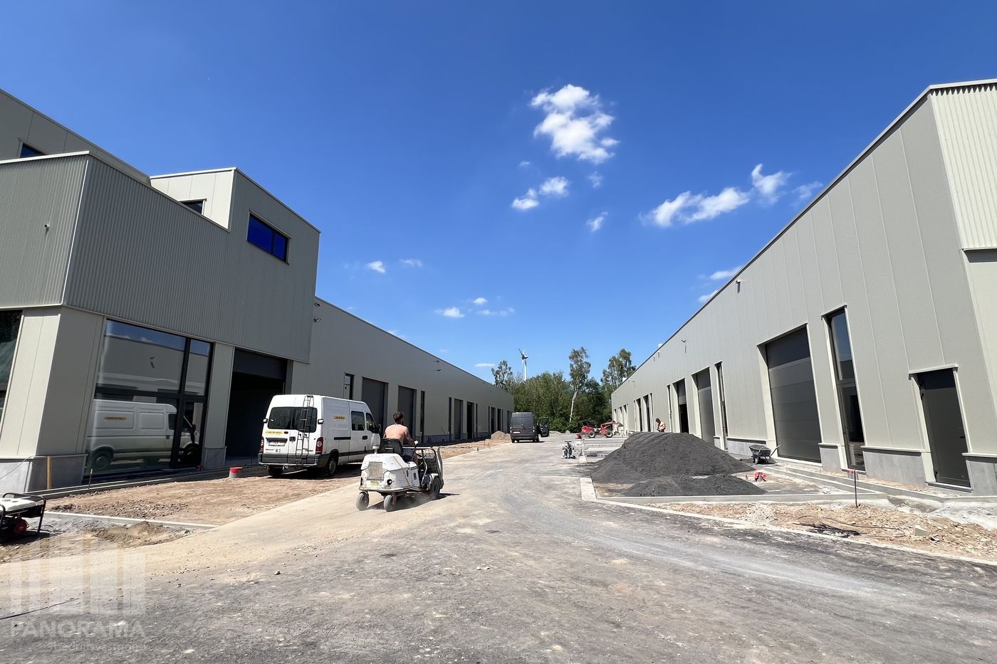 Nieuwbouw KMO-units van te Genk - foto 3