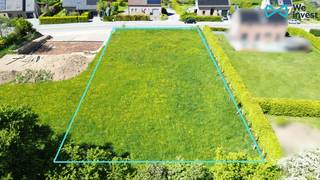 We Invest Malmedy presenteert u dit bouwgrondstuk van 1.434 m² in de zeer gewilde gemeente Jalhay. Op slechts enkele minuten van het dorpscentrum...