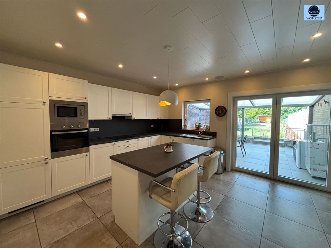 GERENOVEERDE WONING MET 3 SLAAPKAMERS EN TUIN - foto 5