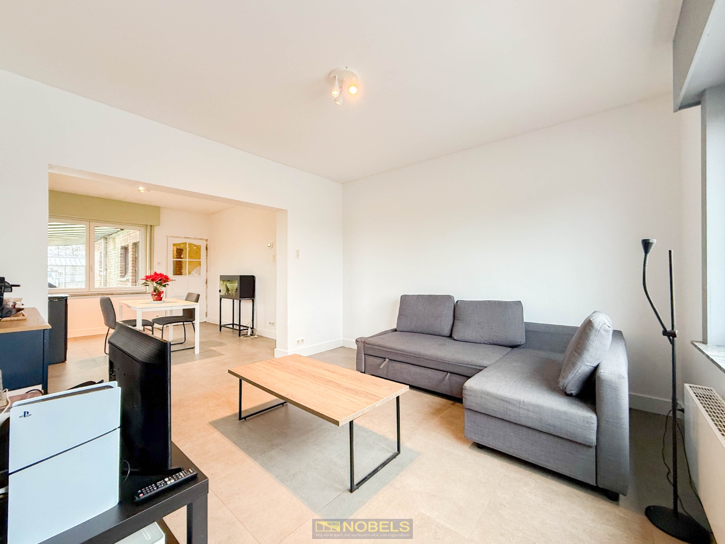 Te koop, grotendeels gerenoveerde woning met dieplopende tuin in Brakel - foto 5