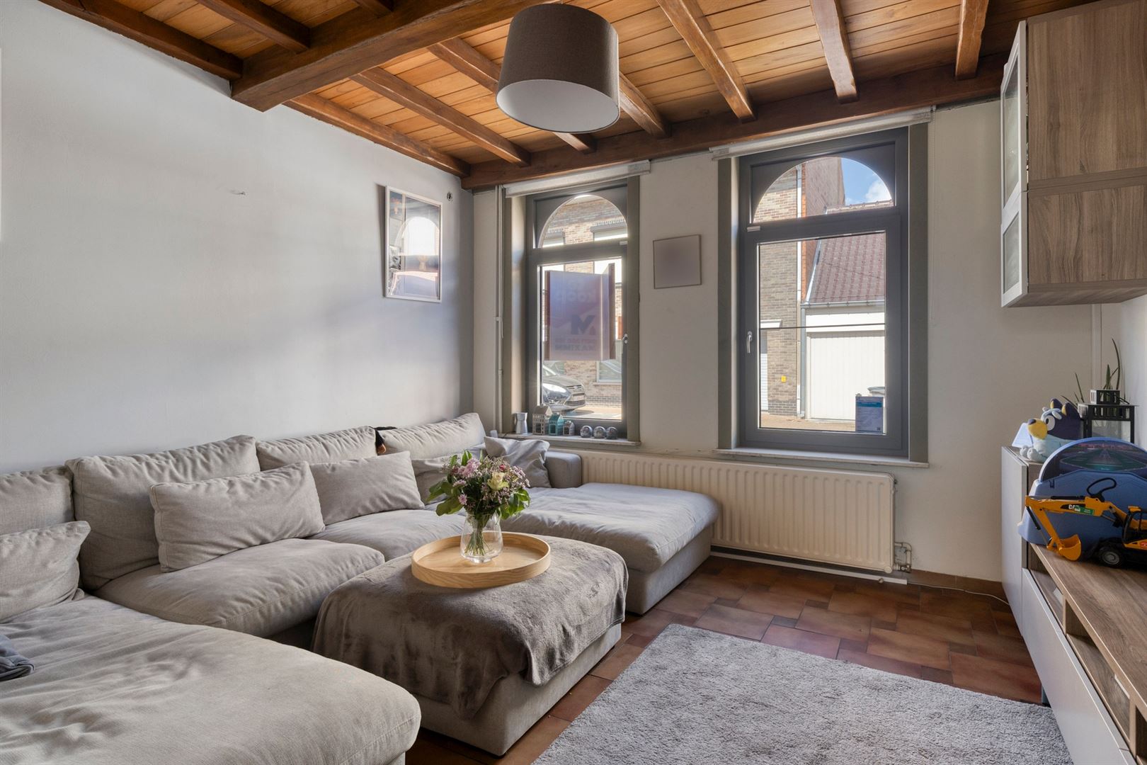 HOB met 3 slaapkamers, veel ruimte en licht, een dieplopende tuin en veel potentieel - foto 5