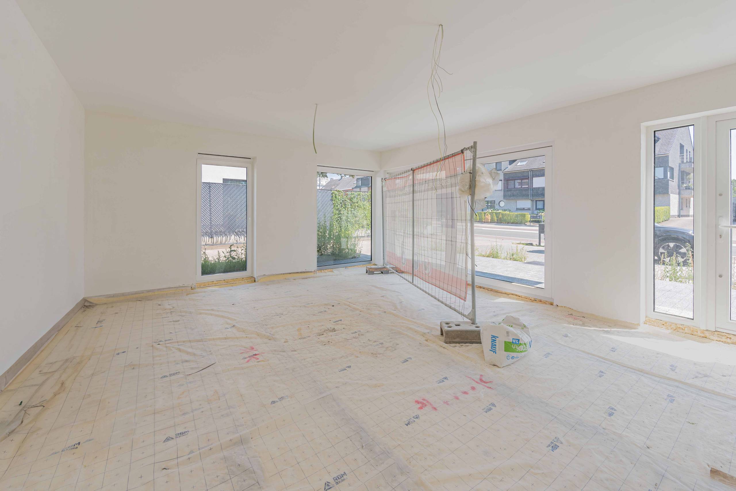 Commercieel gelijkvloers op centrale locatie - foto 4