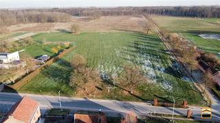 Rustig gelegen bouwgrond met bouwvergunning op perceel van 1ha 19a 28cate Kortessem, geschikt voor de bouw van een luxevilla met kelder...