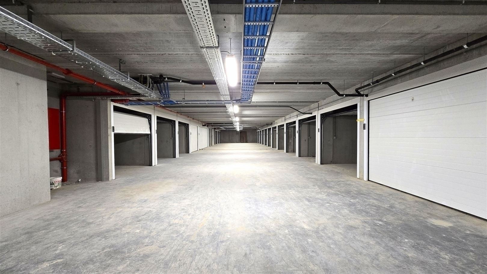 Zeer ruime appartementen met grote terrassen en 2 garages - foto 3
