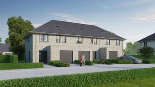 Bienvenue dans ce projet immobilier impressionnant et varié dans la magnifique Kluisbergen, situé au centre entre Oudenaarde, Ronse et Courtrai. Dans la deuxième phase, nous proposons 18 parcelles, faisant partie du nombre total de 56 parcelles que ce projet comprendra.<br /><br />Ce projet ambitieux sera développé en plusieurs phases. Actuellement, 18 parcelles sont disponibles dans la deuxième phase, avec des plans de construction approuvés. D'autres phases seront encore conçues et soumises. Peu importe la phase qui vous intéresse, vous aurez votre mot à dire dans le choix des matériaux et des finitions. Si vous décidez rapidement, vous pourrez même participer à la conception de l'espace.<br /><br />Le lot 52 est une construction semi-ouverte sur 213 m² avec deux étages et fait partie d'une série de trois maisons mitoyennes. La finition suivra le cahier des charges de qualité supérieure.<br /><br />Vous avez des questions ou vous souhaitez plus d'informations ? N'hésitez pas à nous contacter et nous vous guiderons avec plaisir vers votre maison de rêve !