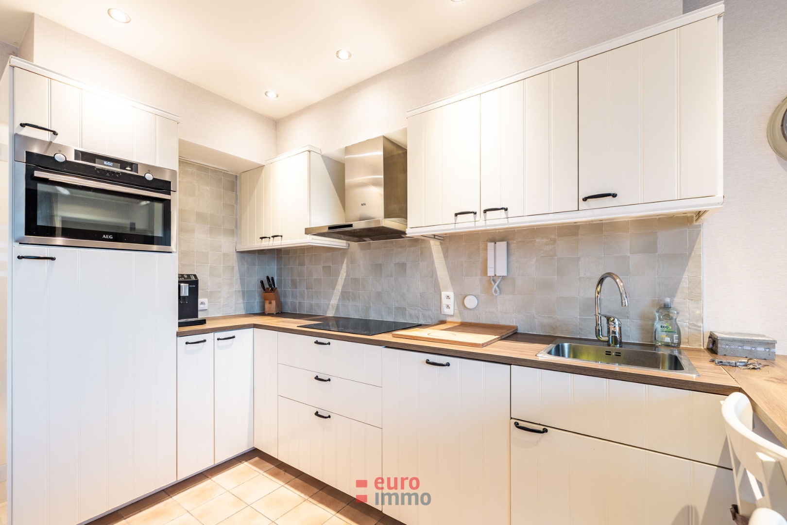 Zuidgerichte studio met slaaphoek &amp; extra groot terras! - foto 3