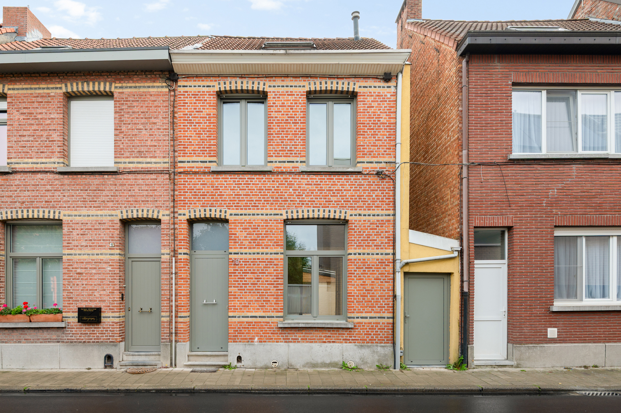 House for sale in Aartselaar