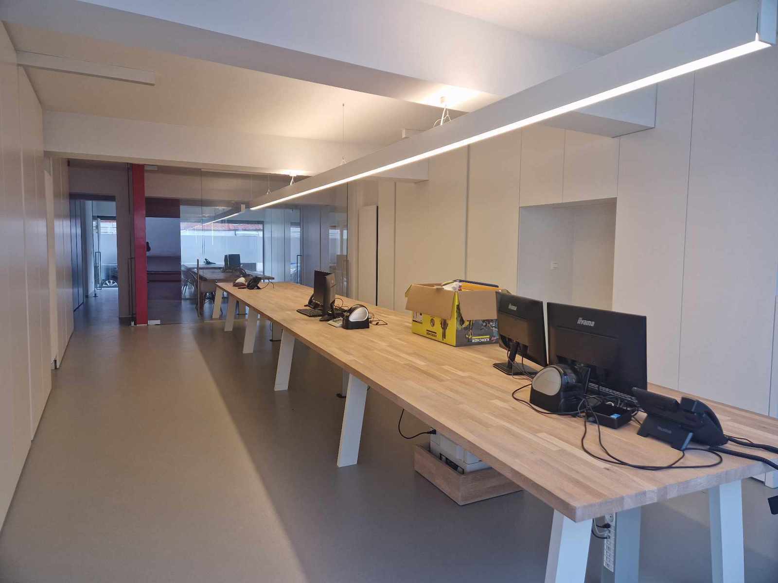 Commercial à louer à Lede - photo 5