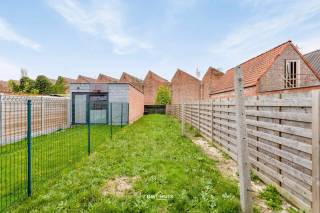 Deze gezinswoning is gelegen in het centrum van Hamme op korte afstand van alle verbindingswegen, winkels, scholen en tal van andere faciliteiten.U...