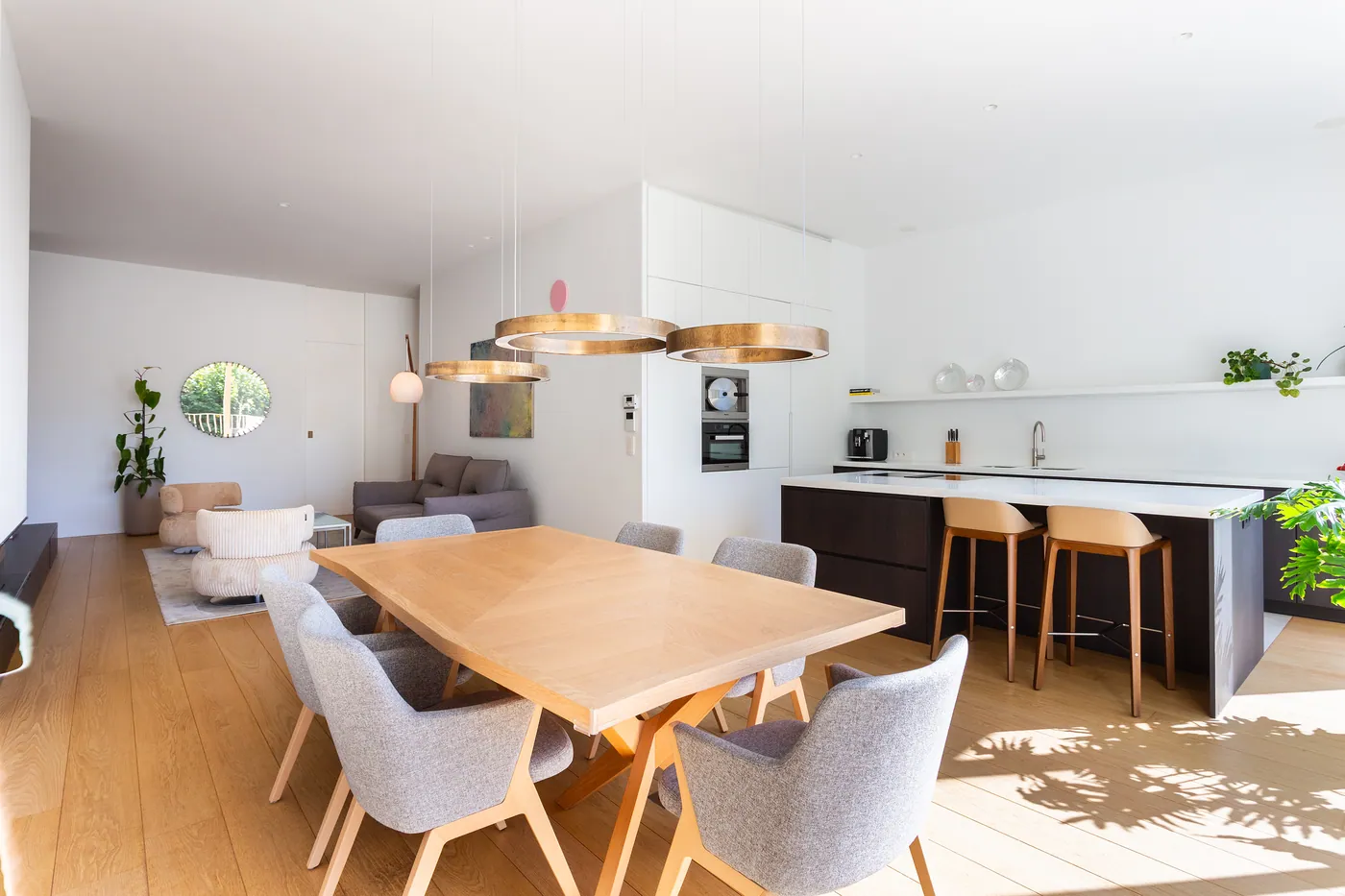 Uniek appartement met terras en parking nabij het Zuid - foto 4