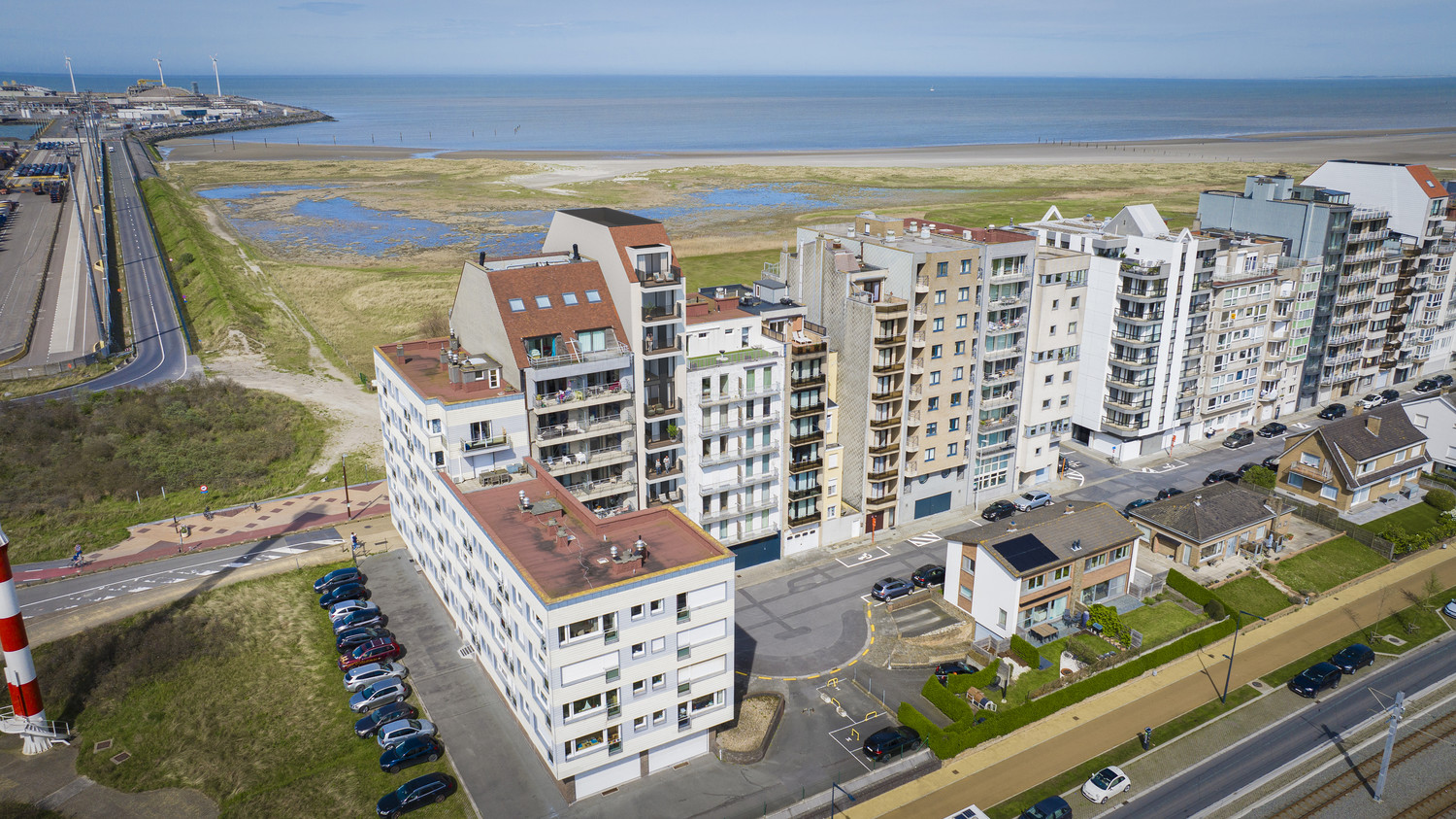 Apartment for sale in Heist-Aan-Zee with 3 bedrooms - photo 2