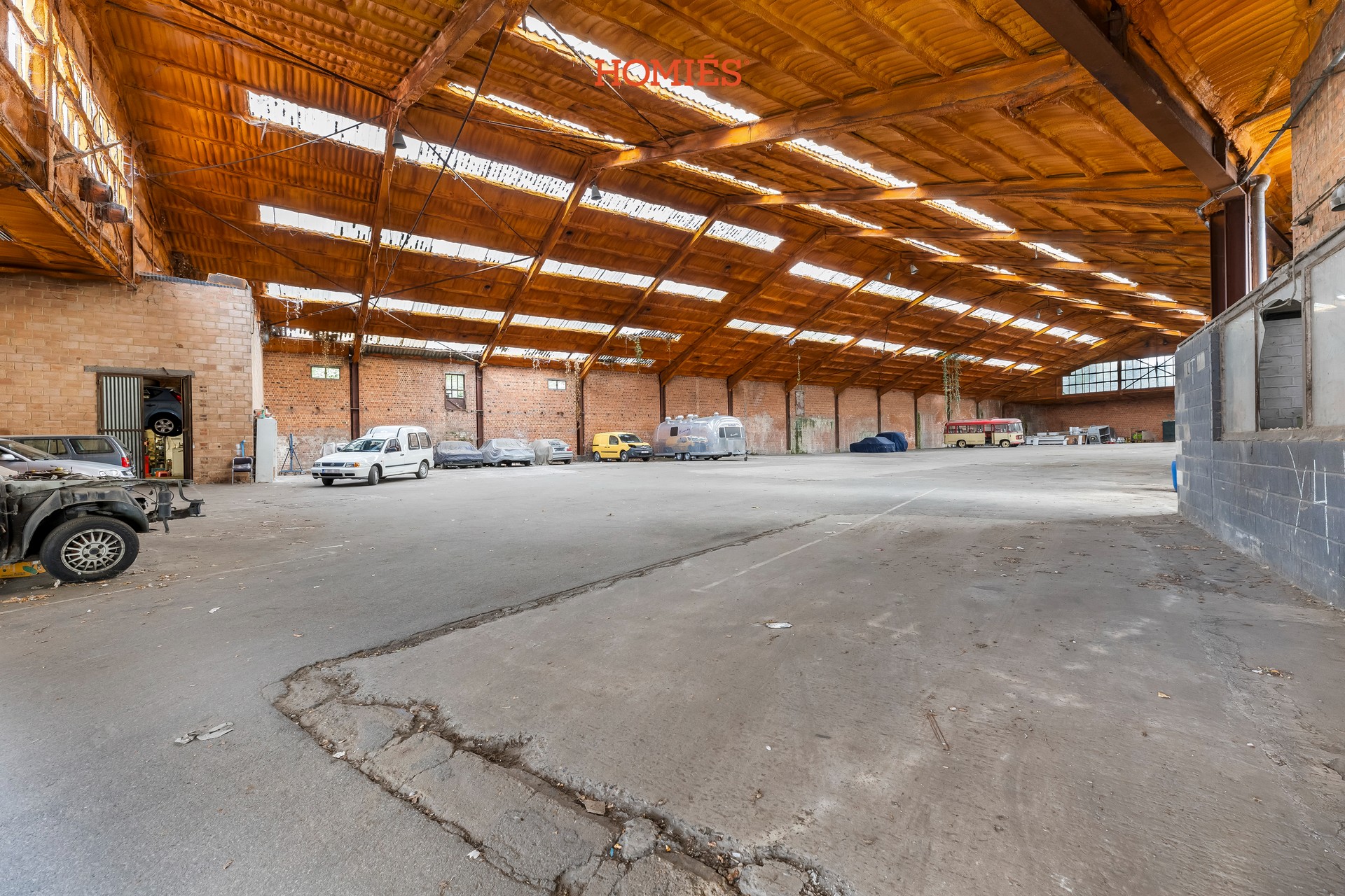 Strategisch gelegen stockageruimte van 2.000 m² - foto 4