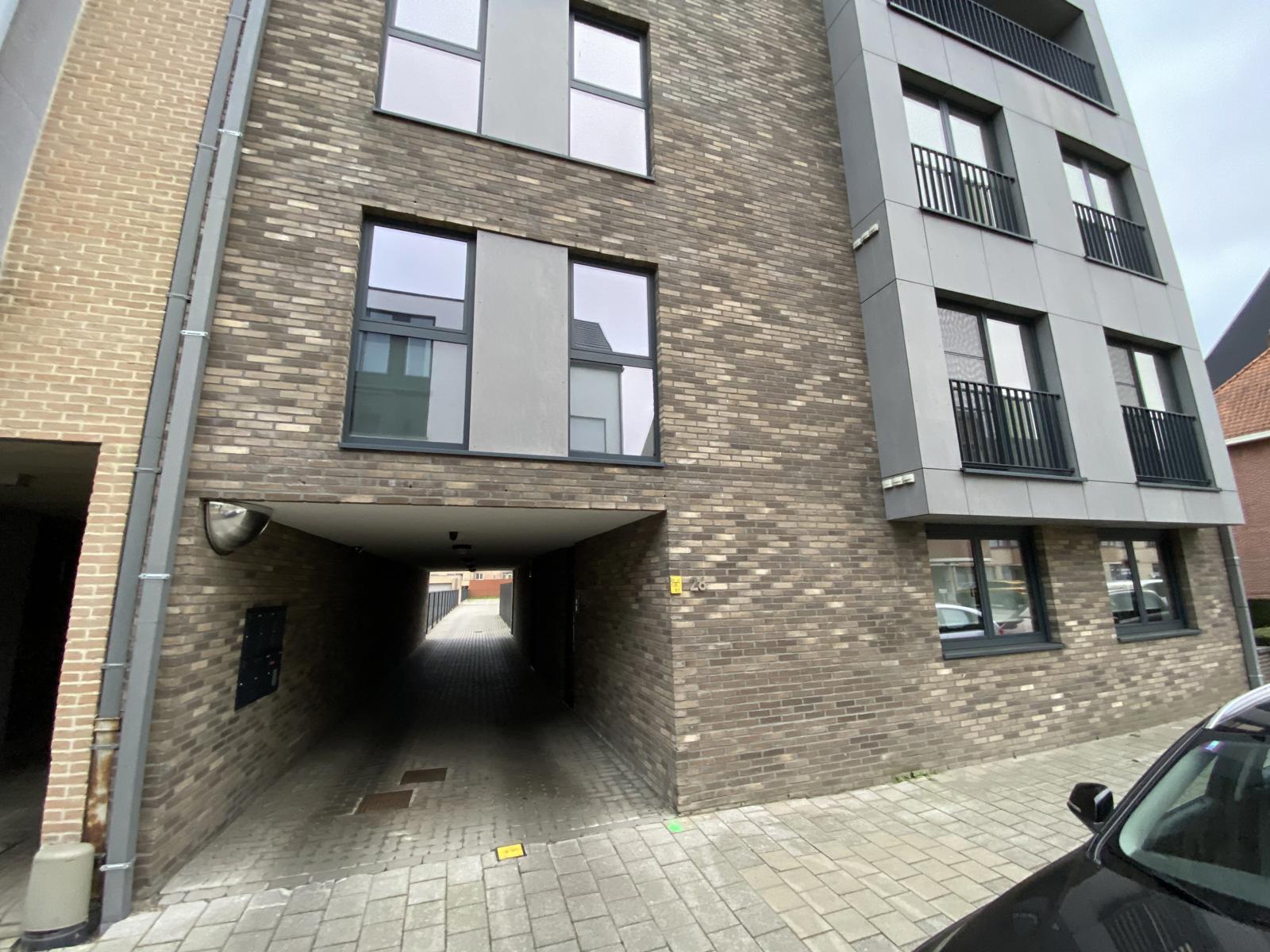 3 autostaanplaatsen te Geel! - foto 4