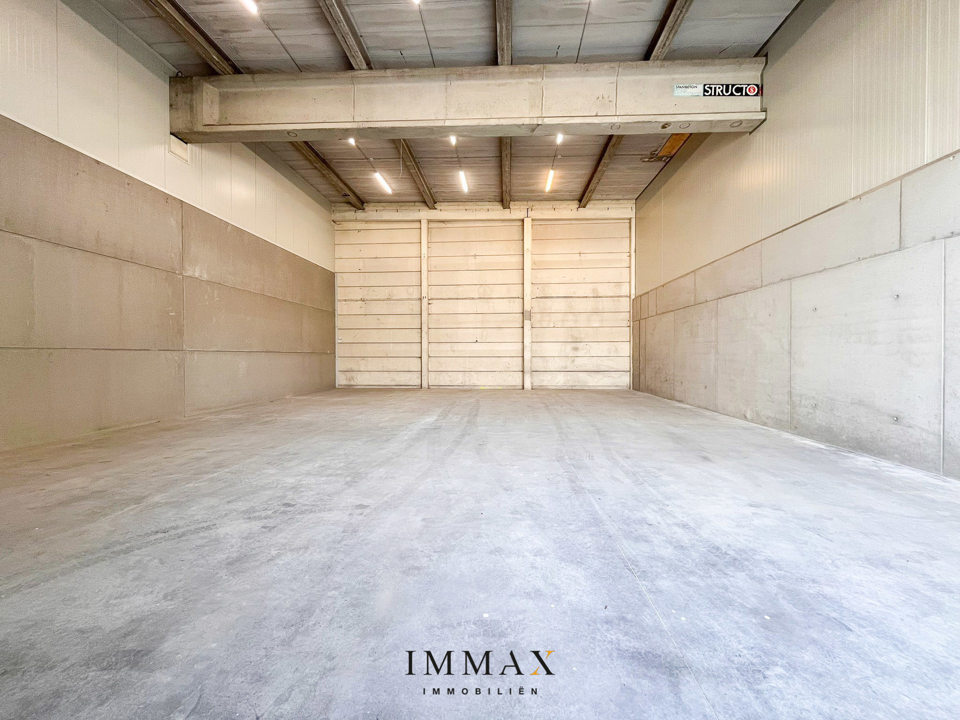 Nieuwbouw instapklare KMO-unit op strategische ligging  - foto 3