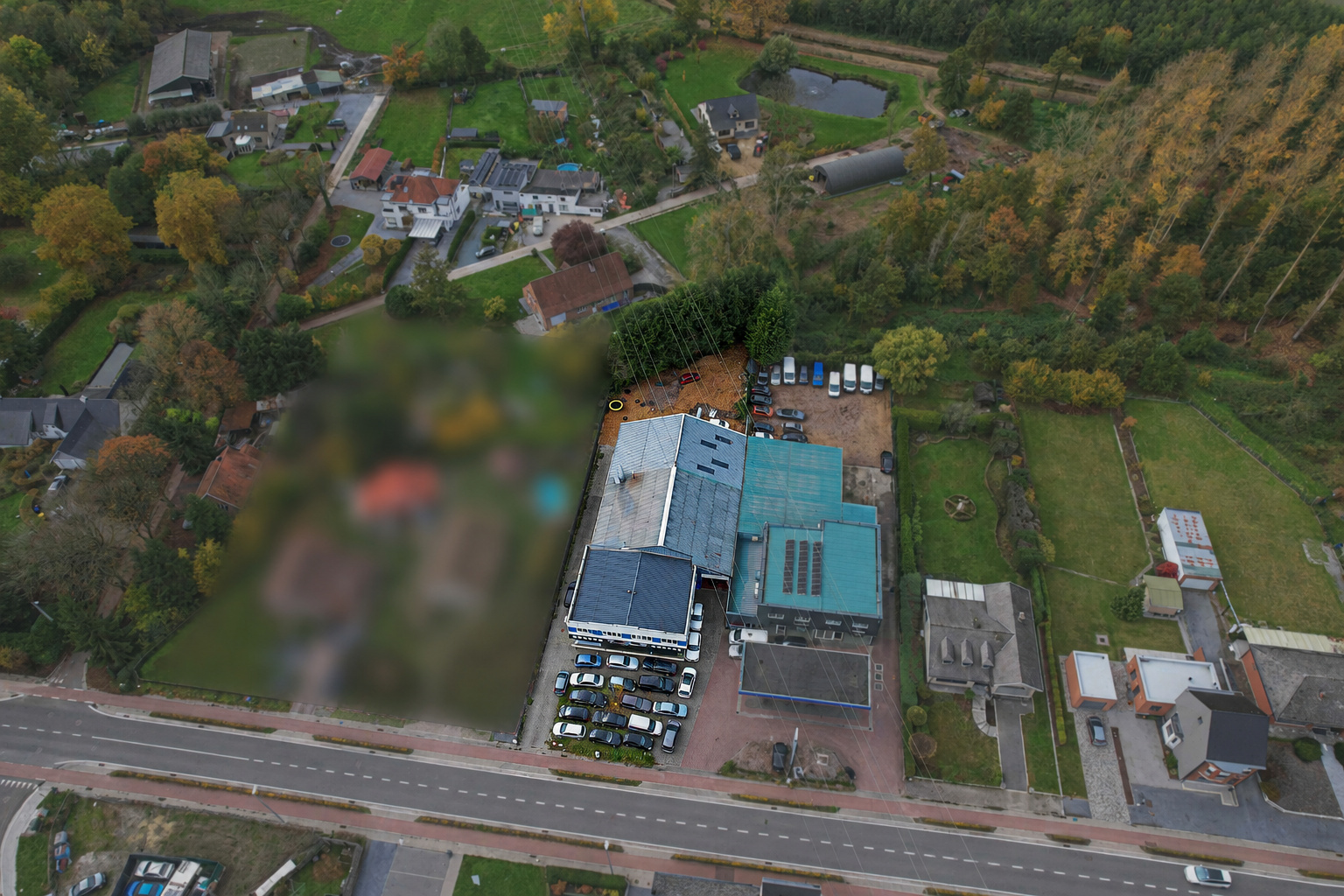 Garage/werkplaats met toonzaal en interessant huurrendement - foto 4
