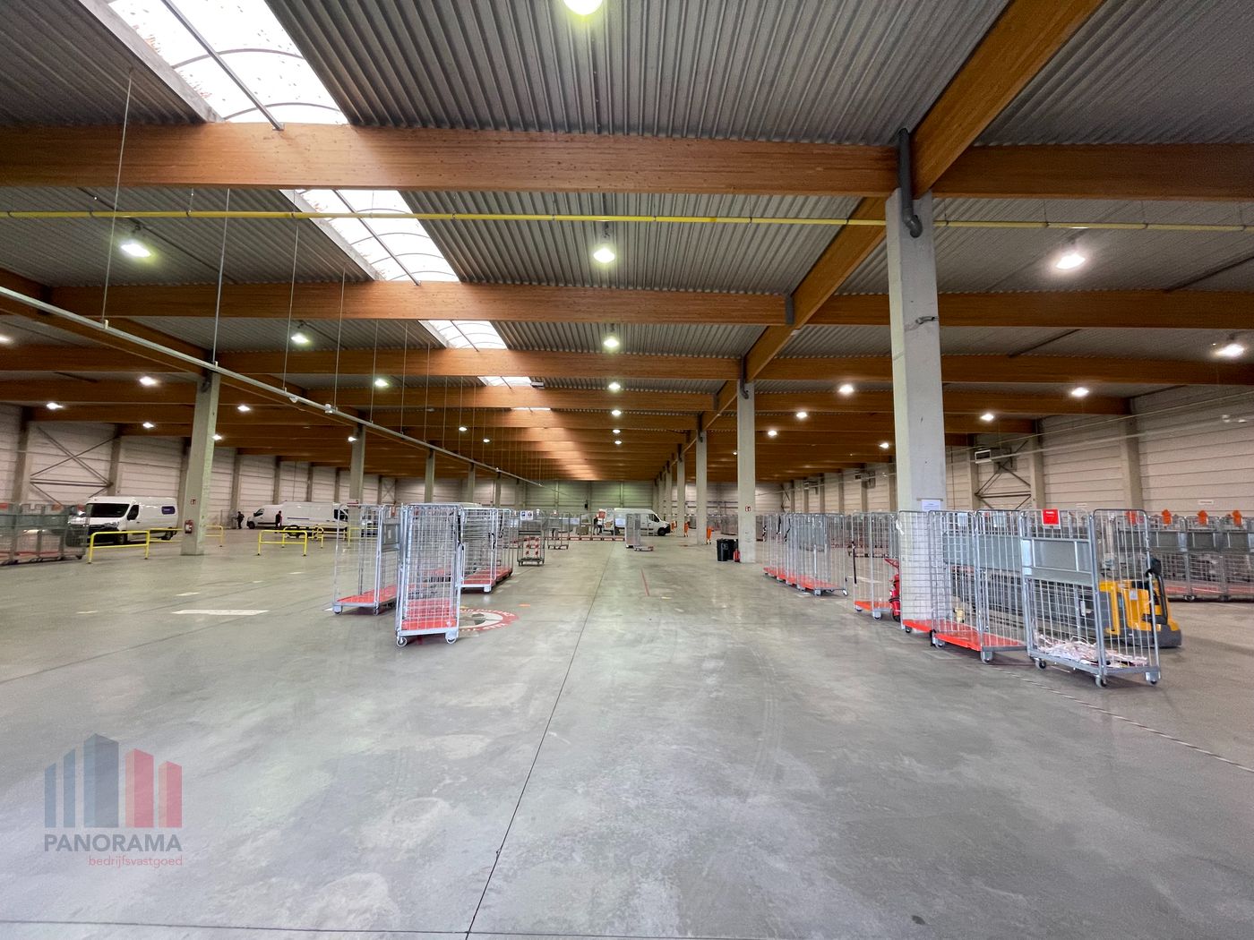 6.000 m² bedrijfsgebouw op 10.137 m² terrein op toplocatie in Ardooie - foto 5