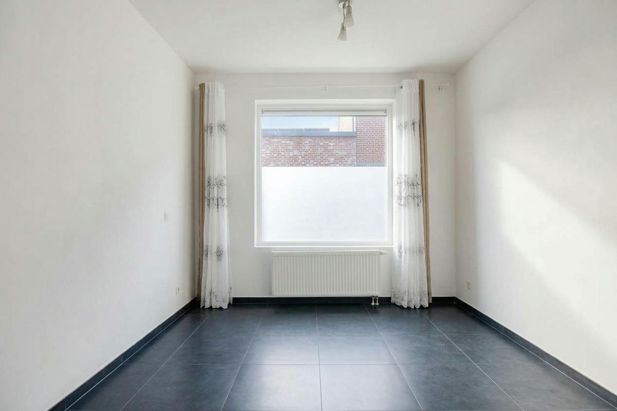 Instapklare woning met 4 slaapkamers en tuin in Ardooie - foto 4
