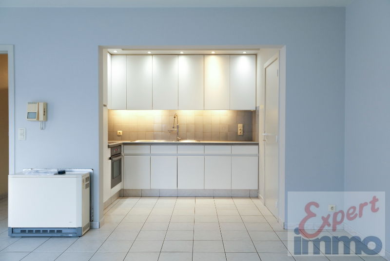 ✨ Ruim Appartement - 2 slpks - garage + parkeerplaats en terrasje - ✨ - TE KOOP via EXPERT-IMMO - photo 5