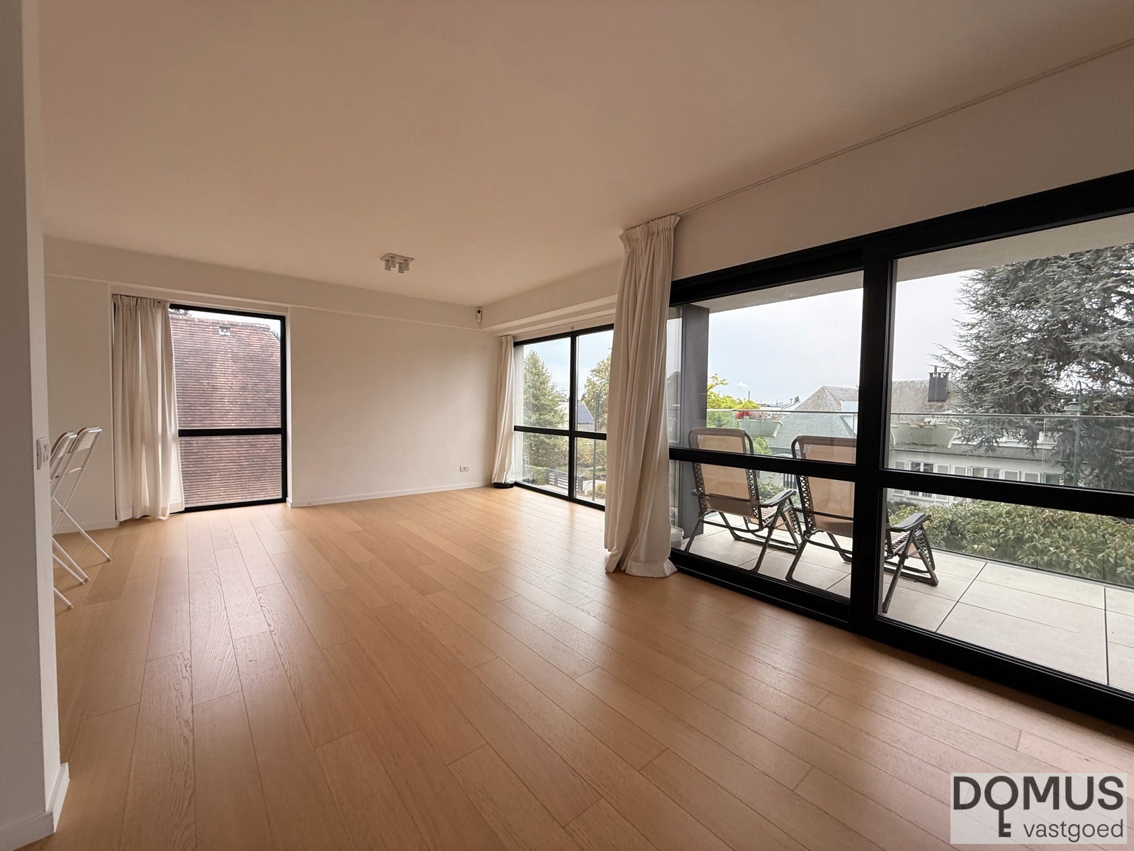 Apartment for sale in Laeken with 2 bedrooms - photo 4