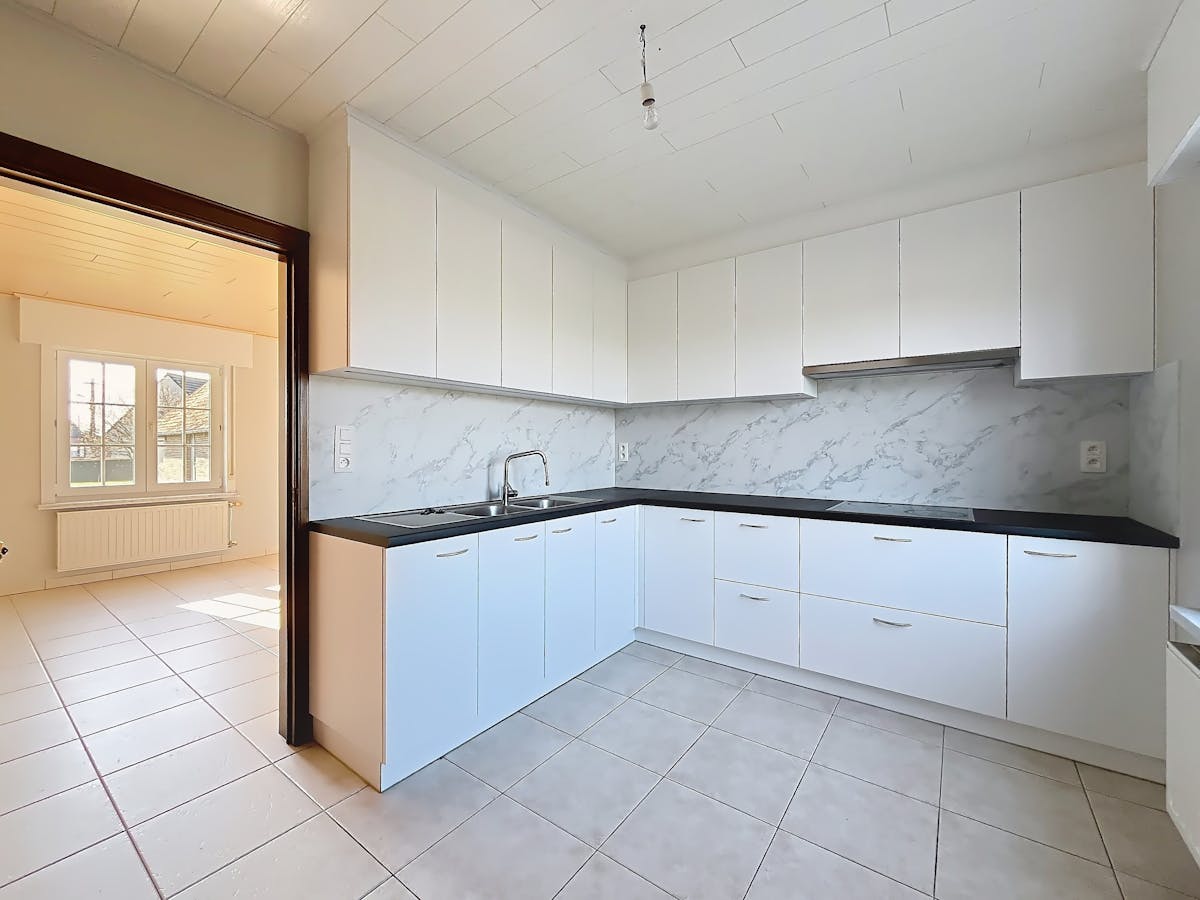 Ruime woning met 3 slaapkamers te huur in Knesselare - foto 4