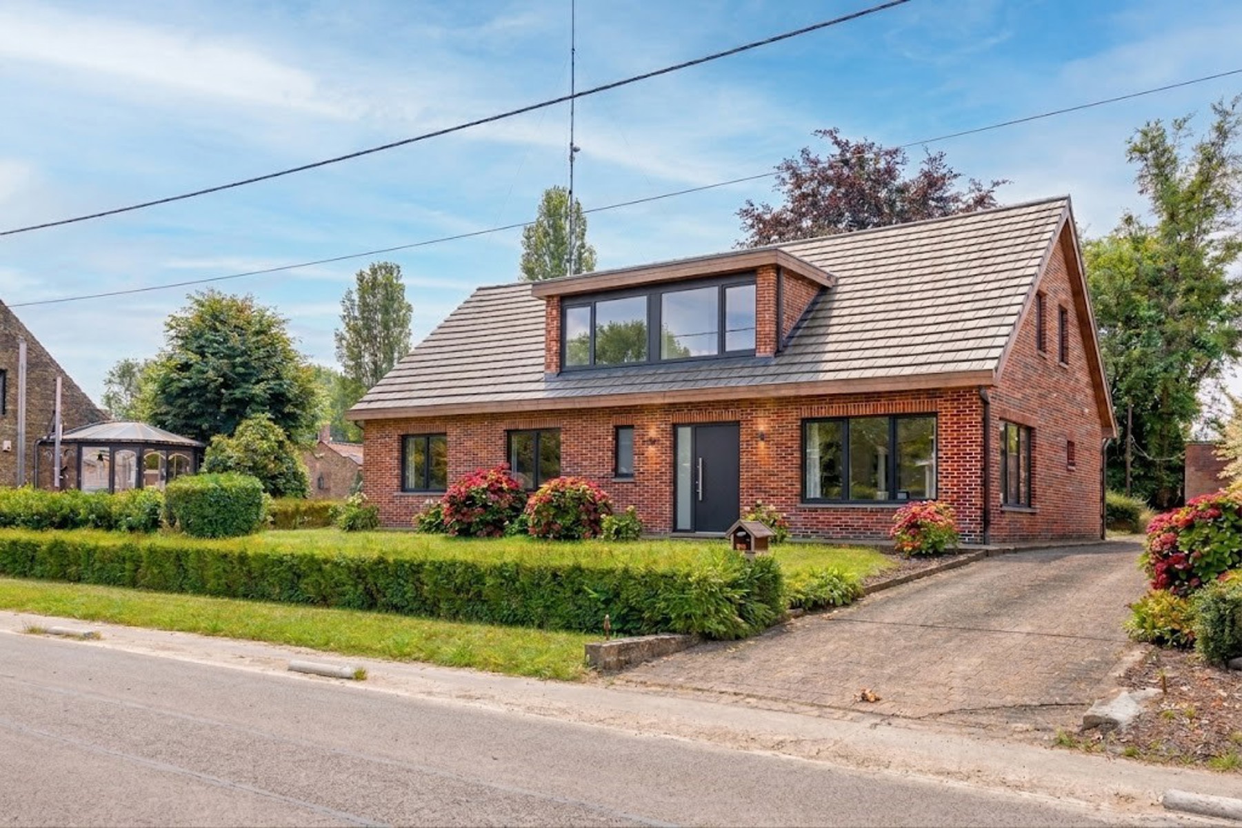 House for sale in Beveren-Kruibeke-Zwijndrecht with 3 bedrooms - photo 2