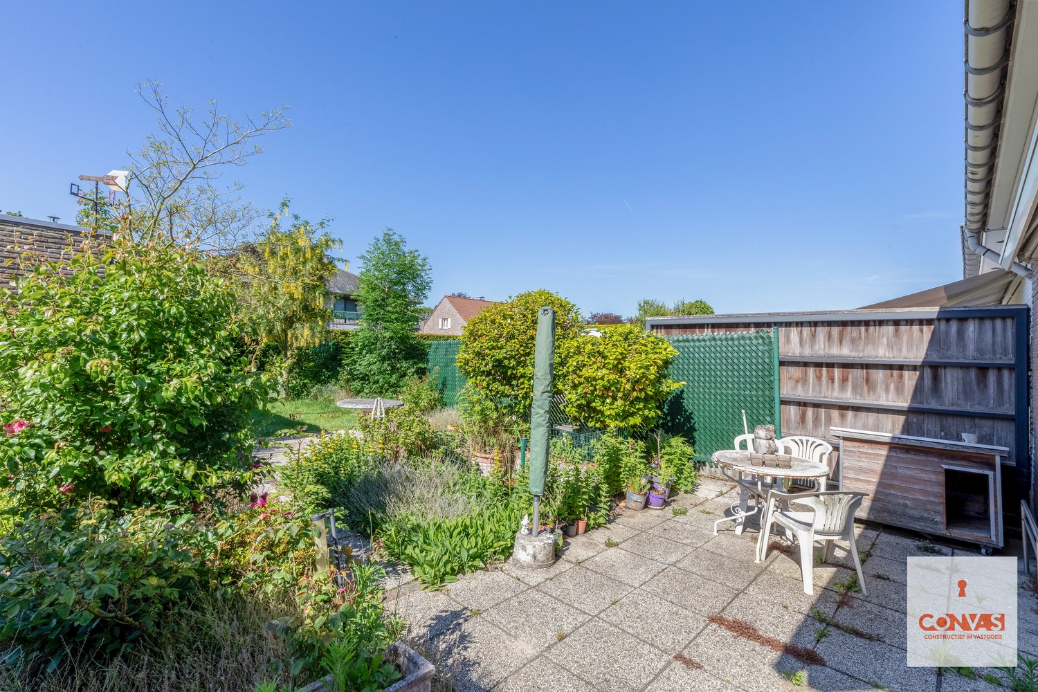 Te renoveren woning met zonnige tuin op gegeerde locatie - foto 5