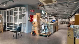 De handelsruimte waar voorheen de CASA winkel in was is gelegen in de Stationsstraat op enkele passen van de Markt.De winkel geniet van een brede...