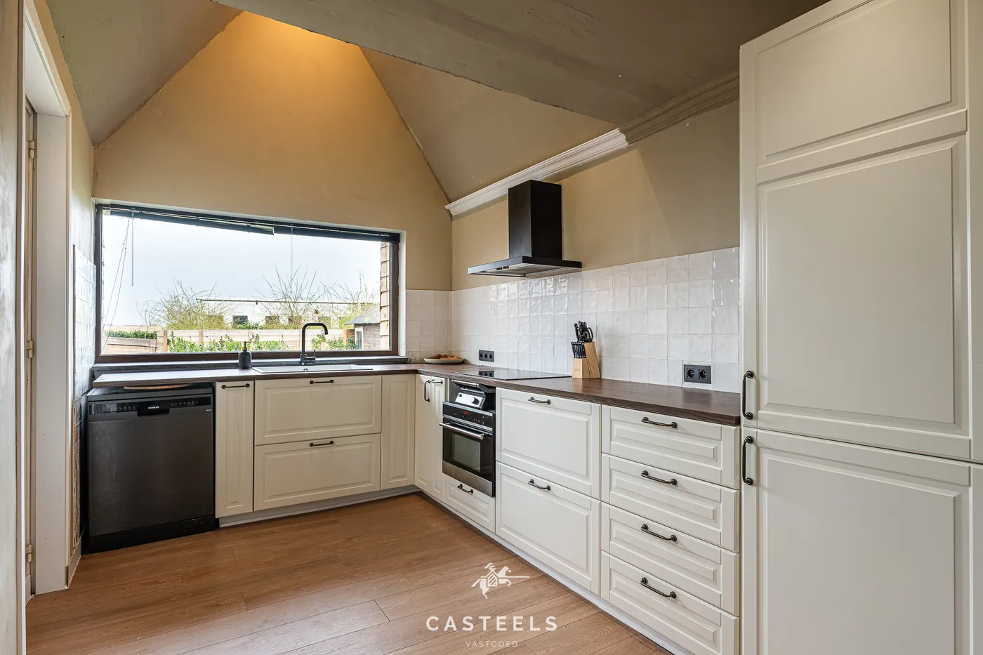 Instapklare open bebouwing met garage, tuin en open zicht te koop in Assenede - foto 5