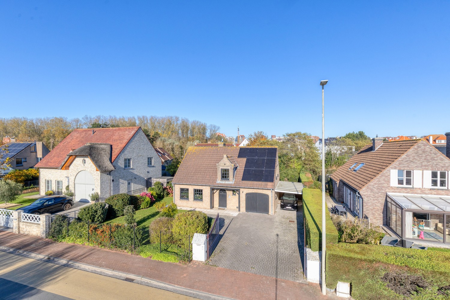 Charmante villa op wandelafstand van het strand van Duinbergen. - foto 2