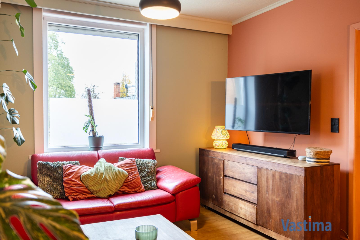 Super energiezuinige gezinswoning met tuin in hartje Nieuwerkerken - photo 4