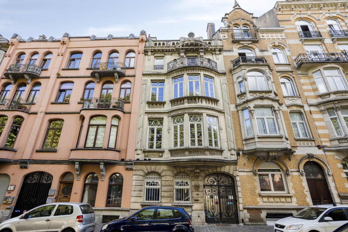 Immeuble de rapport – 4 logements avec cour intérieure - photo 1