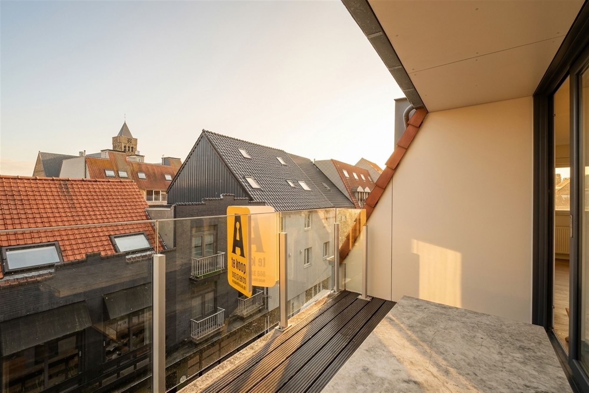 Duplex met 3 slaapkamers, 2 badkamers en zonnige terrassen - foto 4