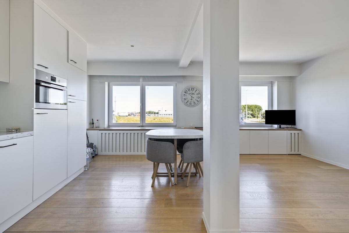 Bright 2-bedroom apartment for sale in Zeebrugge - photo 2